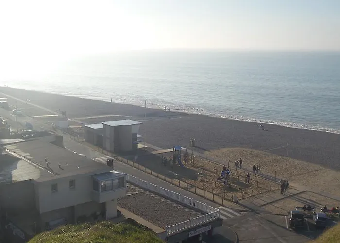Bord De Mesnil-Val-Plage